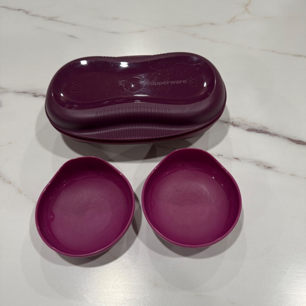 Tupperware microwave breakfast/egg maker with/2 inserts/Purple Eggplant - Picture 3 of 5